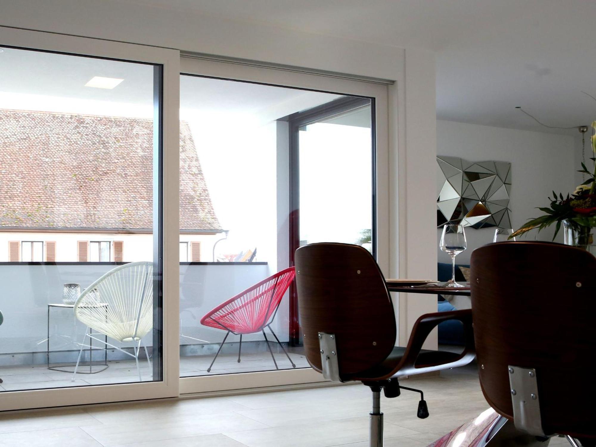 Purer Genuss - 110Qm Apartment Owingen Luaran gambar